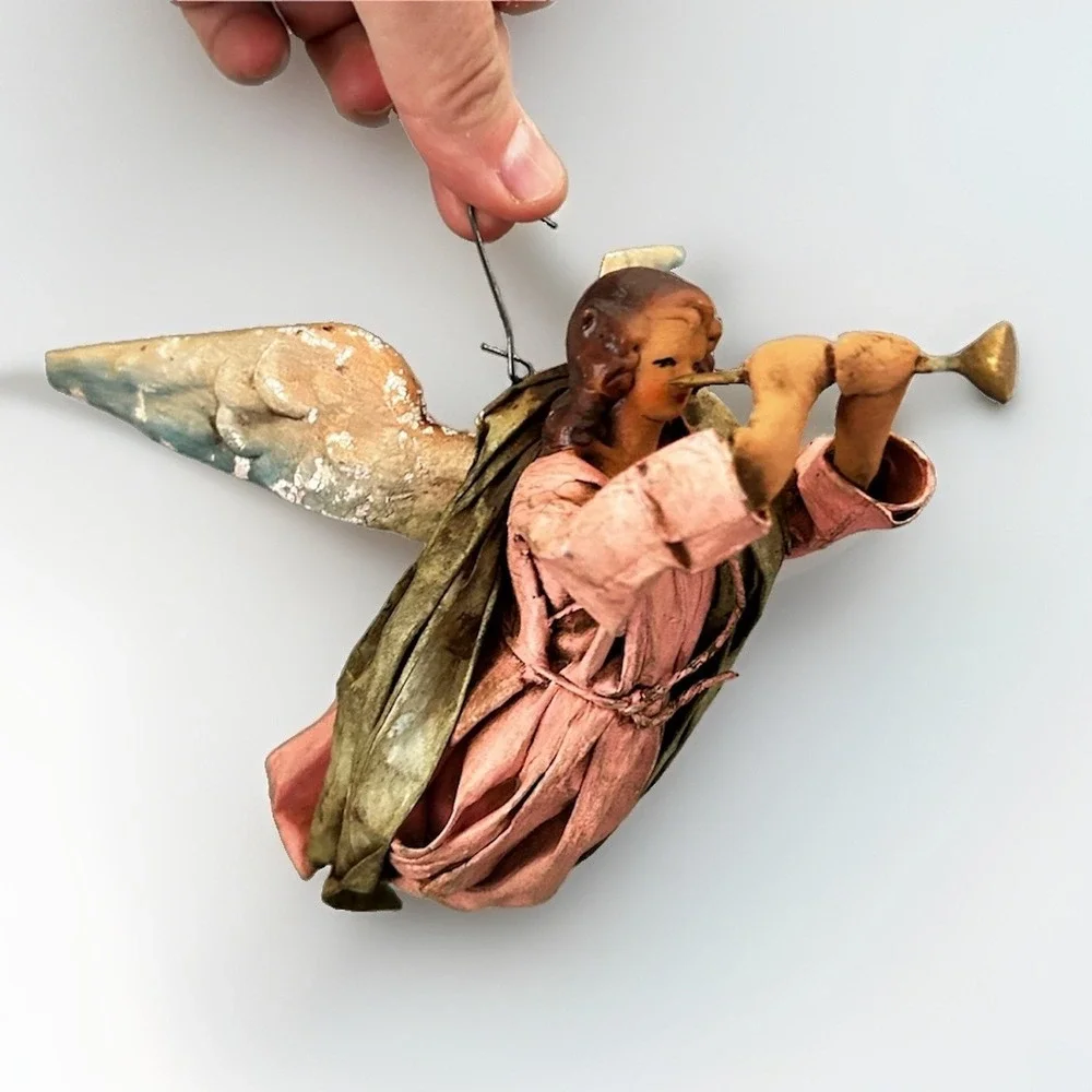 VTG Cartapesta Flying Angel Trumpet Player Papier Mache Christmas Ornament Italy